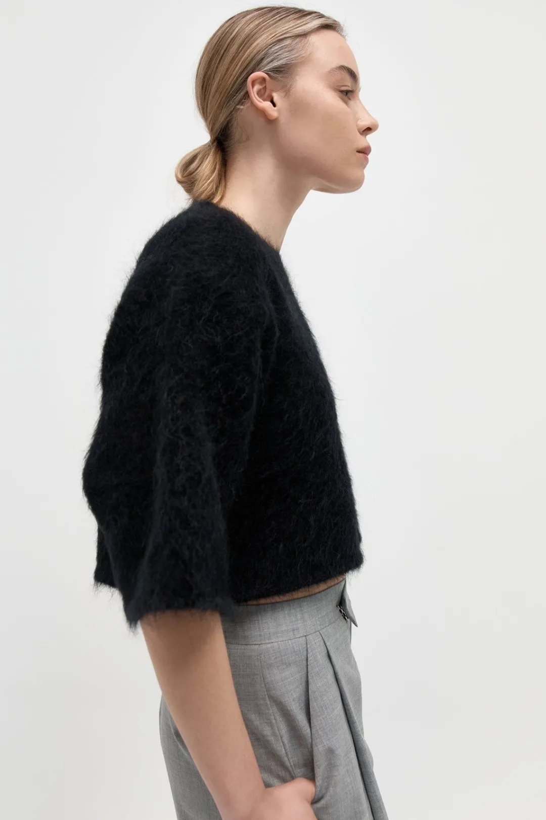 T-Shirts*St. Agni Alpaca Cropped Tee - Black