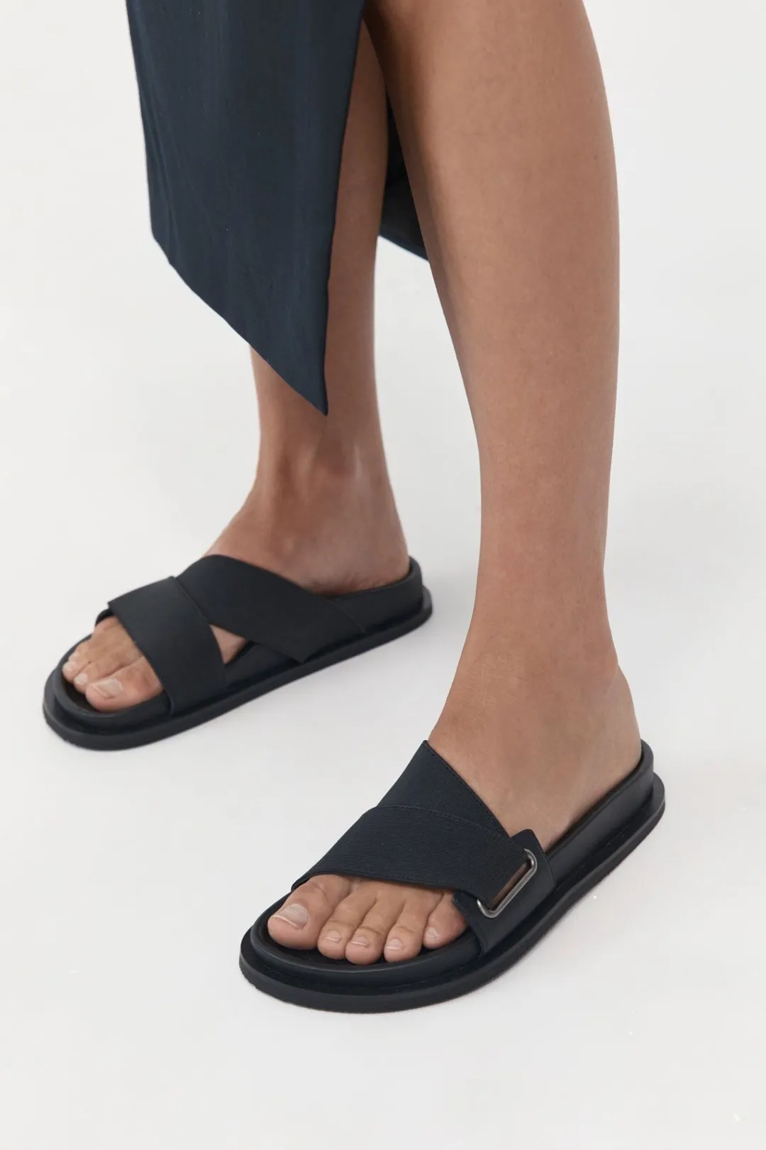 Slides*St. Agni Everyday Stretch Slide - Black