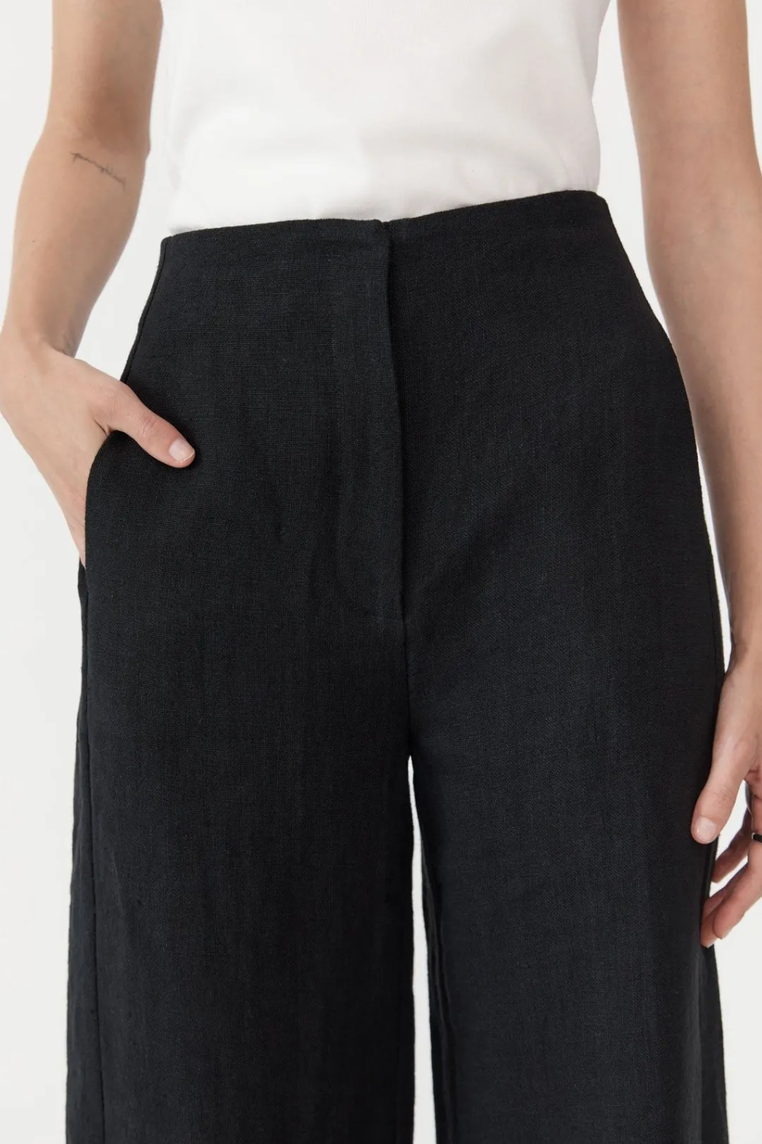 Tailoring*St. Agni Linen Wide Leg Pants - Black