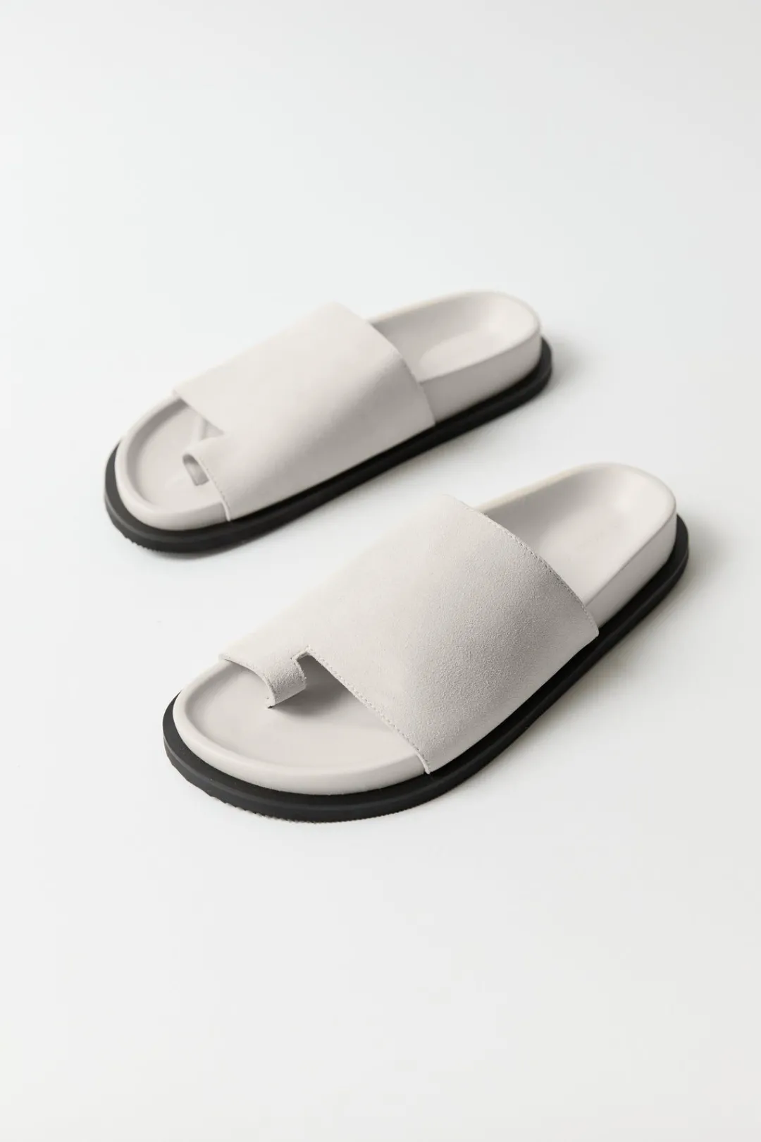 Unisex*St. Agni Loe Suede Slide - Cool White