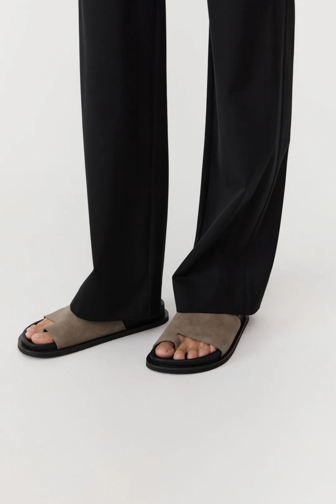 Unisex*St. Agni Loe Suede Slide - Kelp