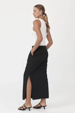 Skirts*St. Agni Low waisted Tailored Skirt - Black