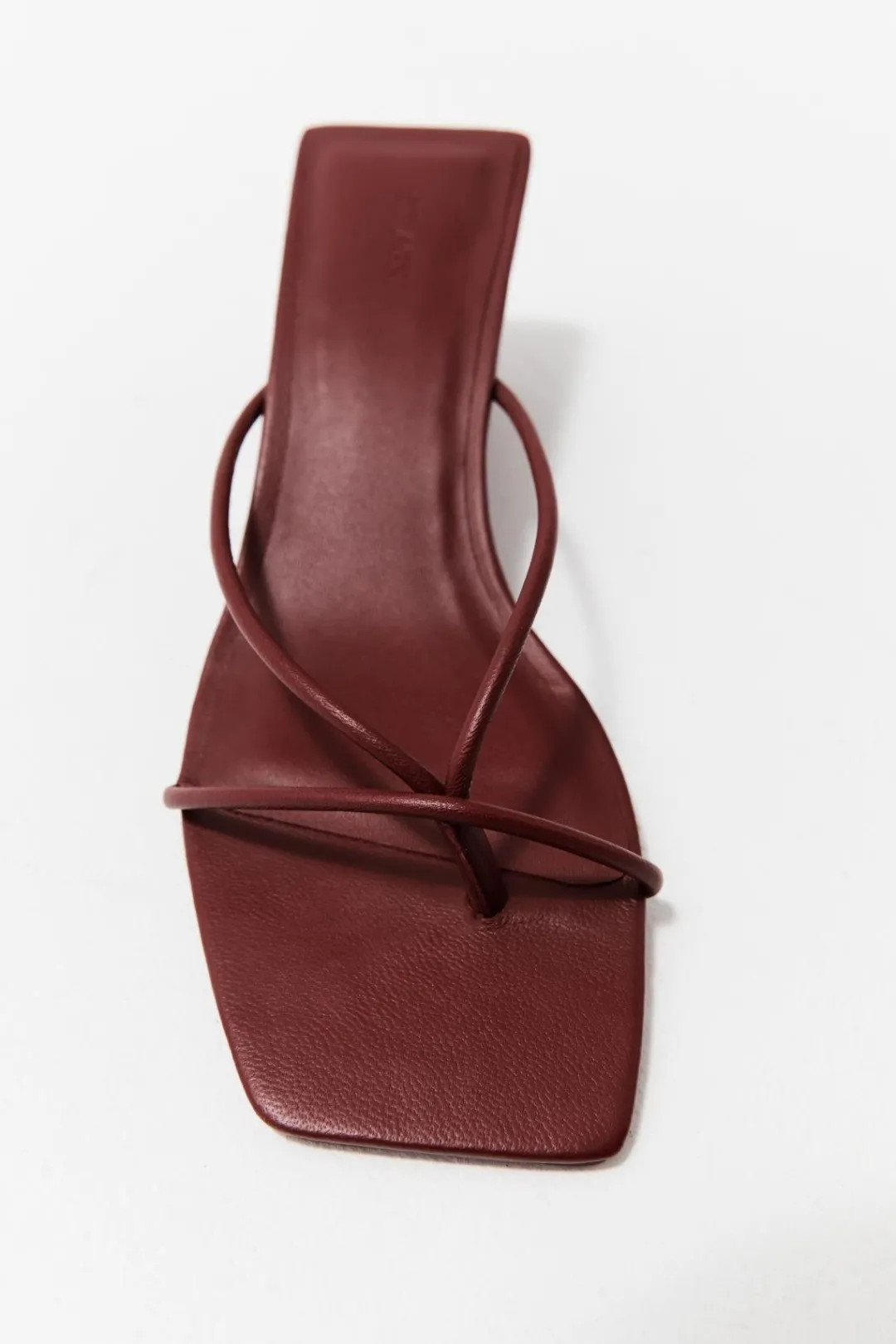 Heels*St. Agni Minimal Low Wedge - Rouge
