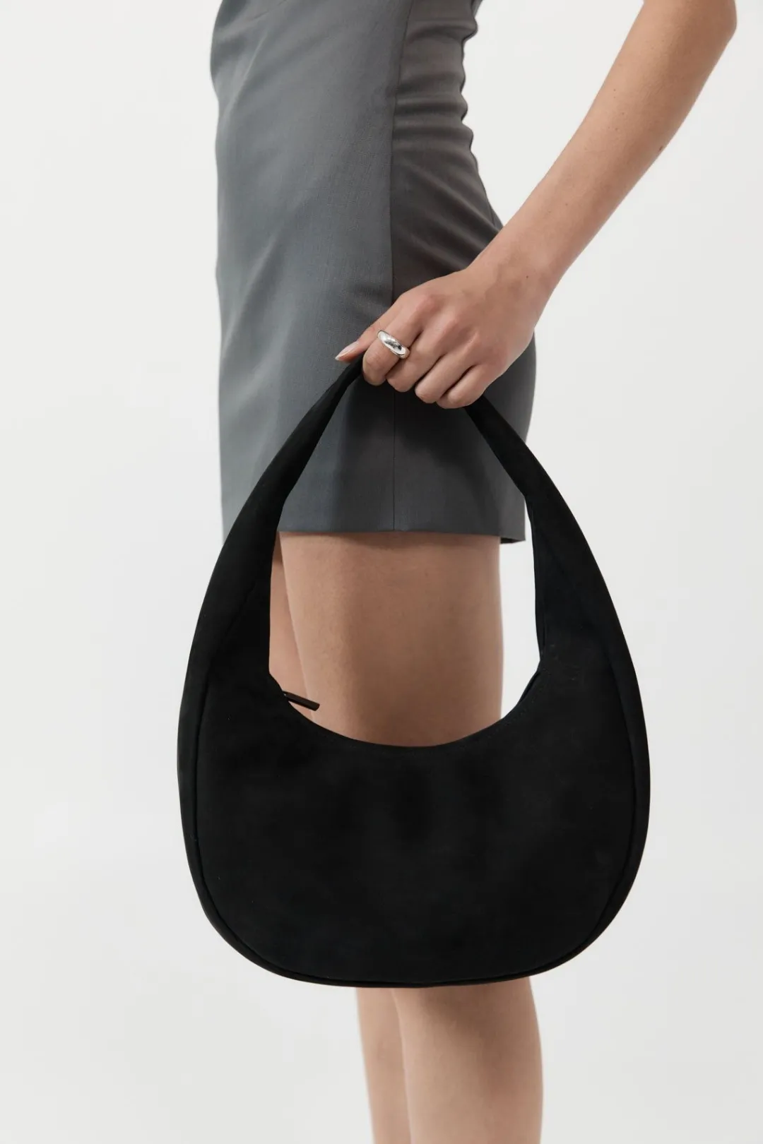 Bags*St. Agni Oval Mini Bag - Black