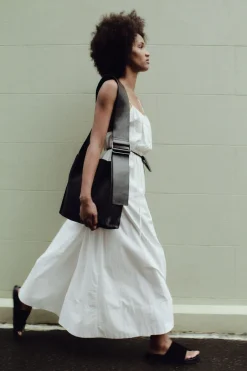 Dresses*St. Agni Relaxed Drawstring Dress - White