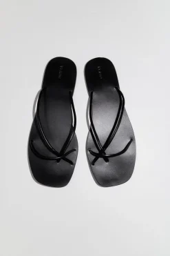 Slides*St. Agni Rouleau Flat - Black