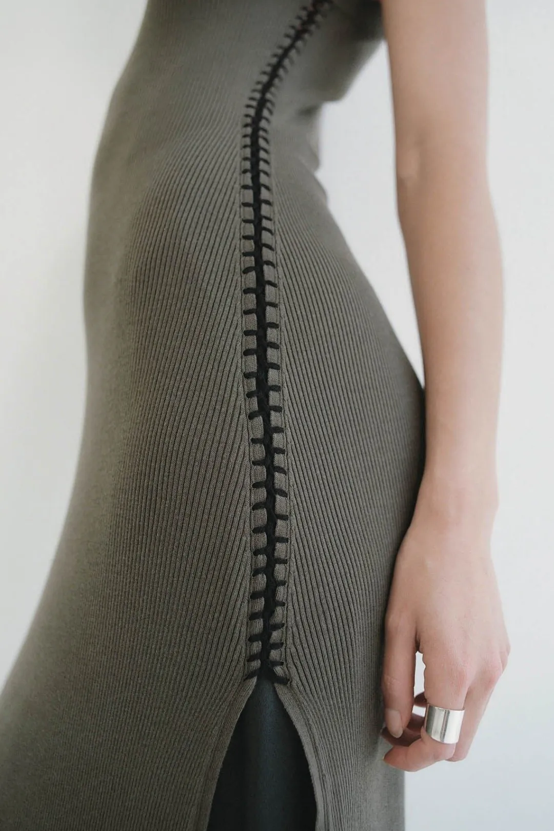 Basics*St. Agni Stitch Detail Dress - Kelp