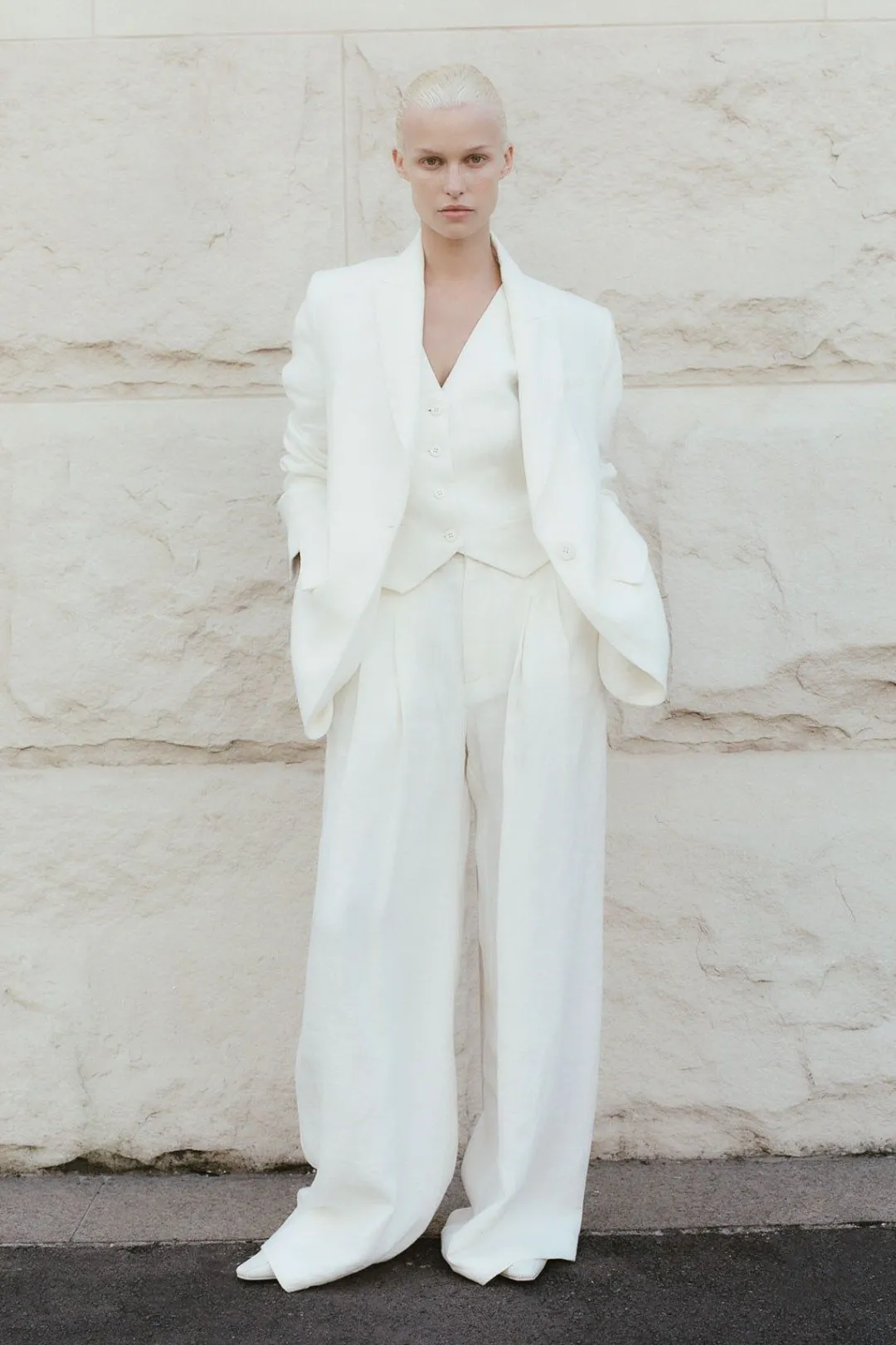 Tailoring*St. Agni Tailored Linen Vest - Ivory