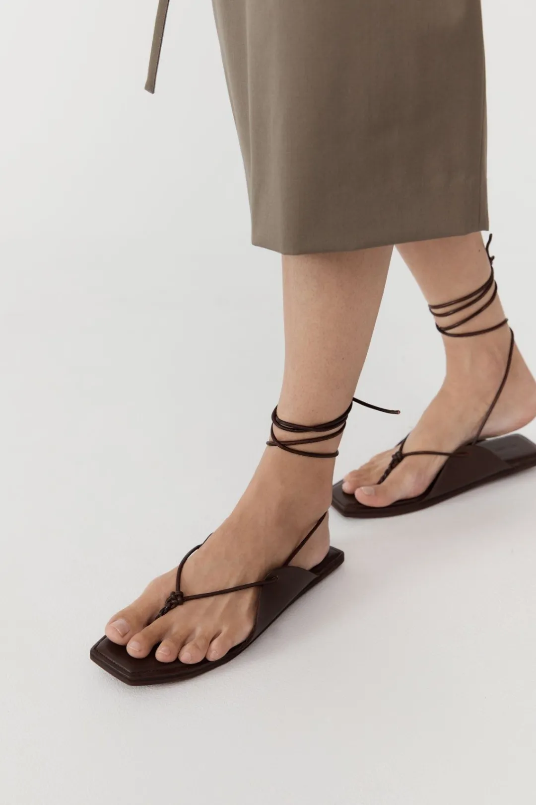 Sandals*St. Agni Tie Up Sandal - Chocolate