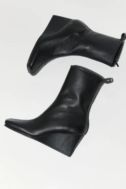 Boots*St. Agni Wedge Boot - Black