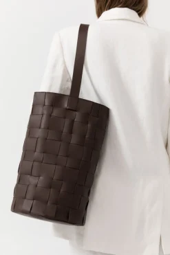 Bags*St. Agni Woven Bucket Bag - Chocolate