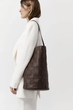 Bags*St. Agni Woven Bucket Bag - Chocolate