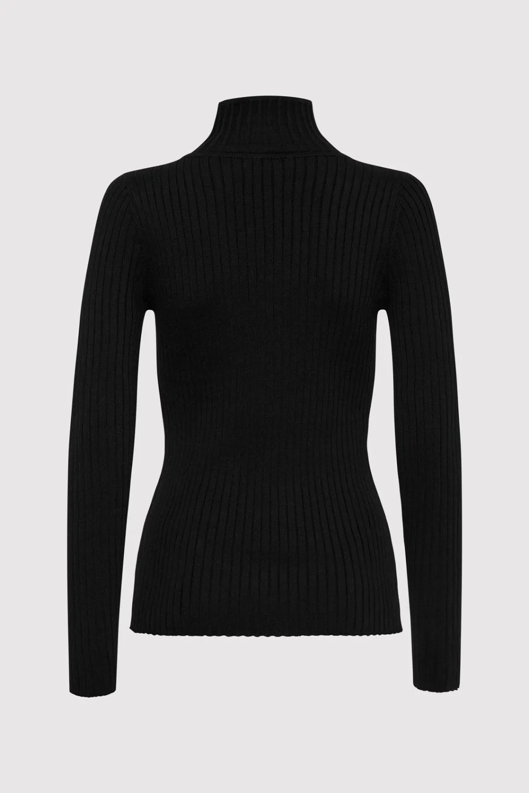 Knitwear*St. Agni Zip Front Top - Black